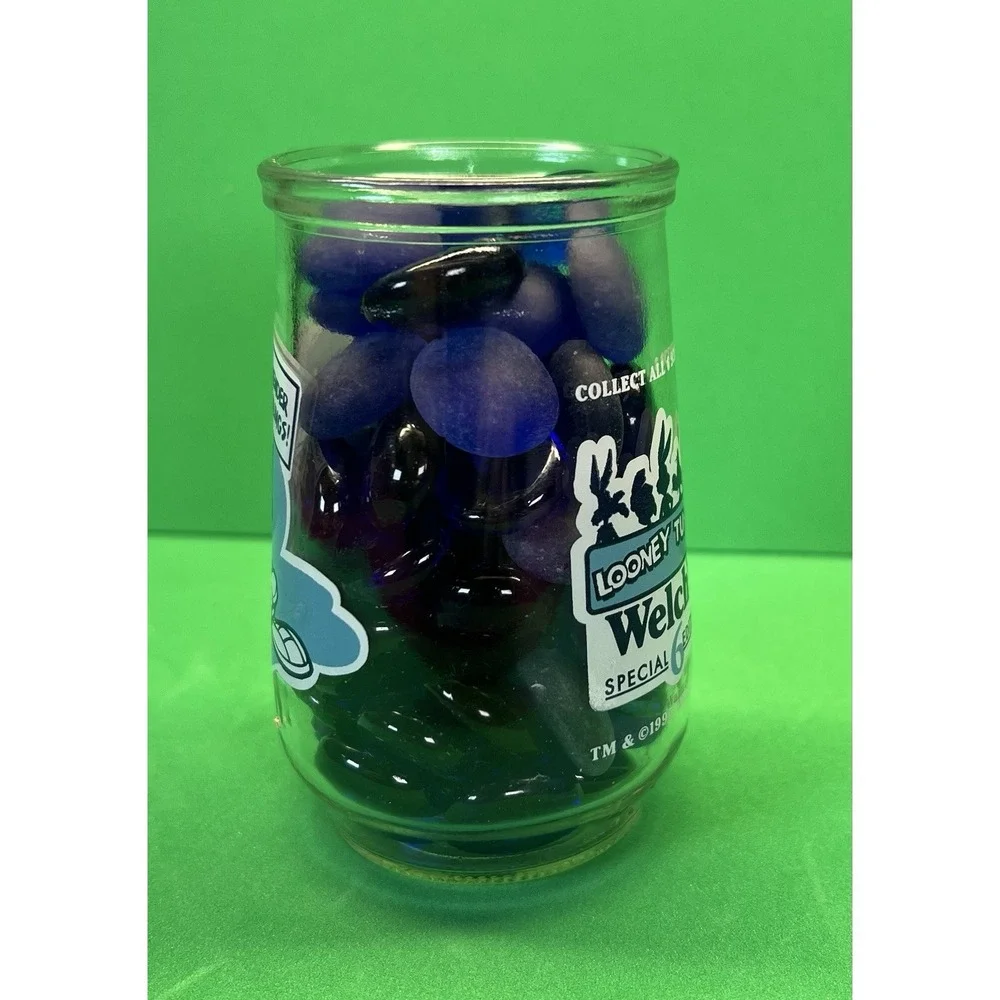 Welchs looney tunes